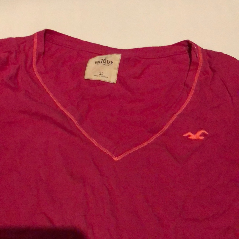 Vneck - Picture 2 of 2